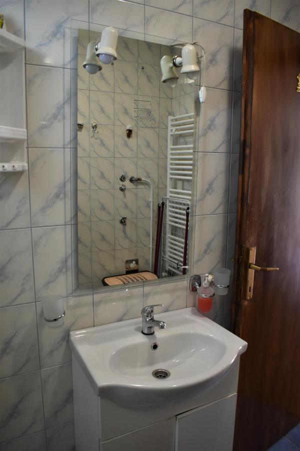 Apartments Sabljak Rakovica Eksteriør billede
