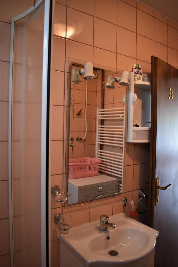 Apartments Sabljak Rakovica Eksteriør billede