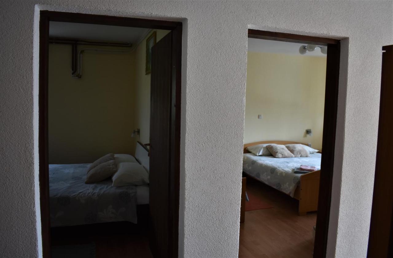 Apartments Sabljak Rakovica Eksteriør billede