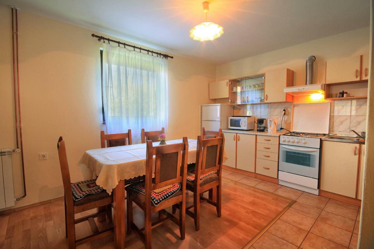Apartments Sabljak Rakovica Eksteriør billede